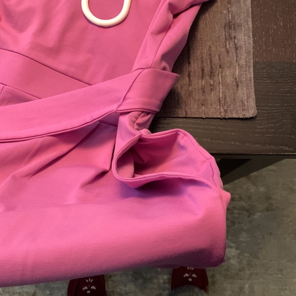 RW&Co pink pocketed romper with sash - Picture 4 of 6